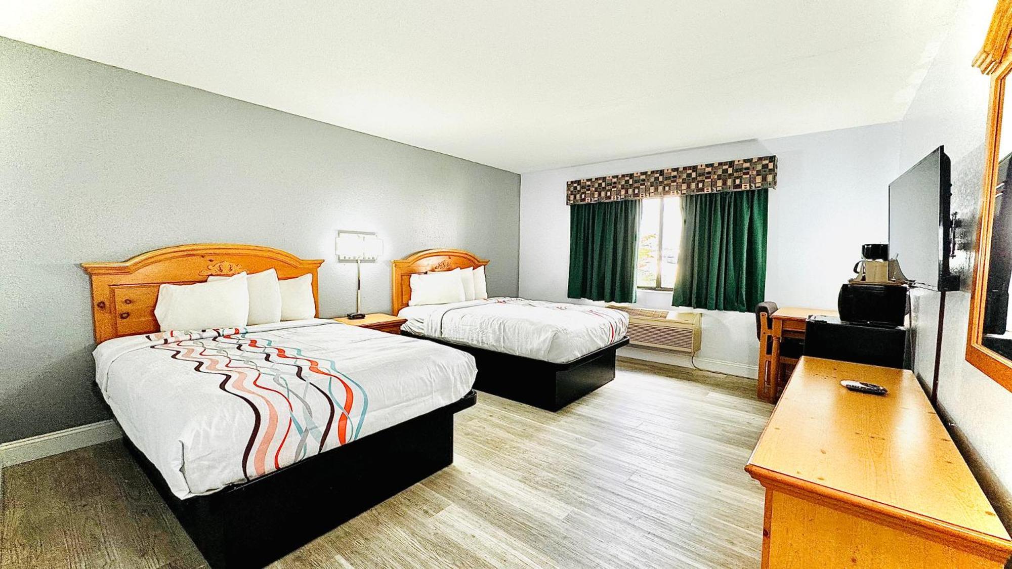 Regency Inn And Suites Stilwell Exterior foto