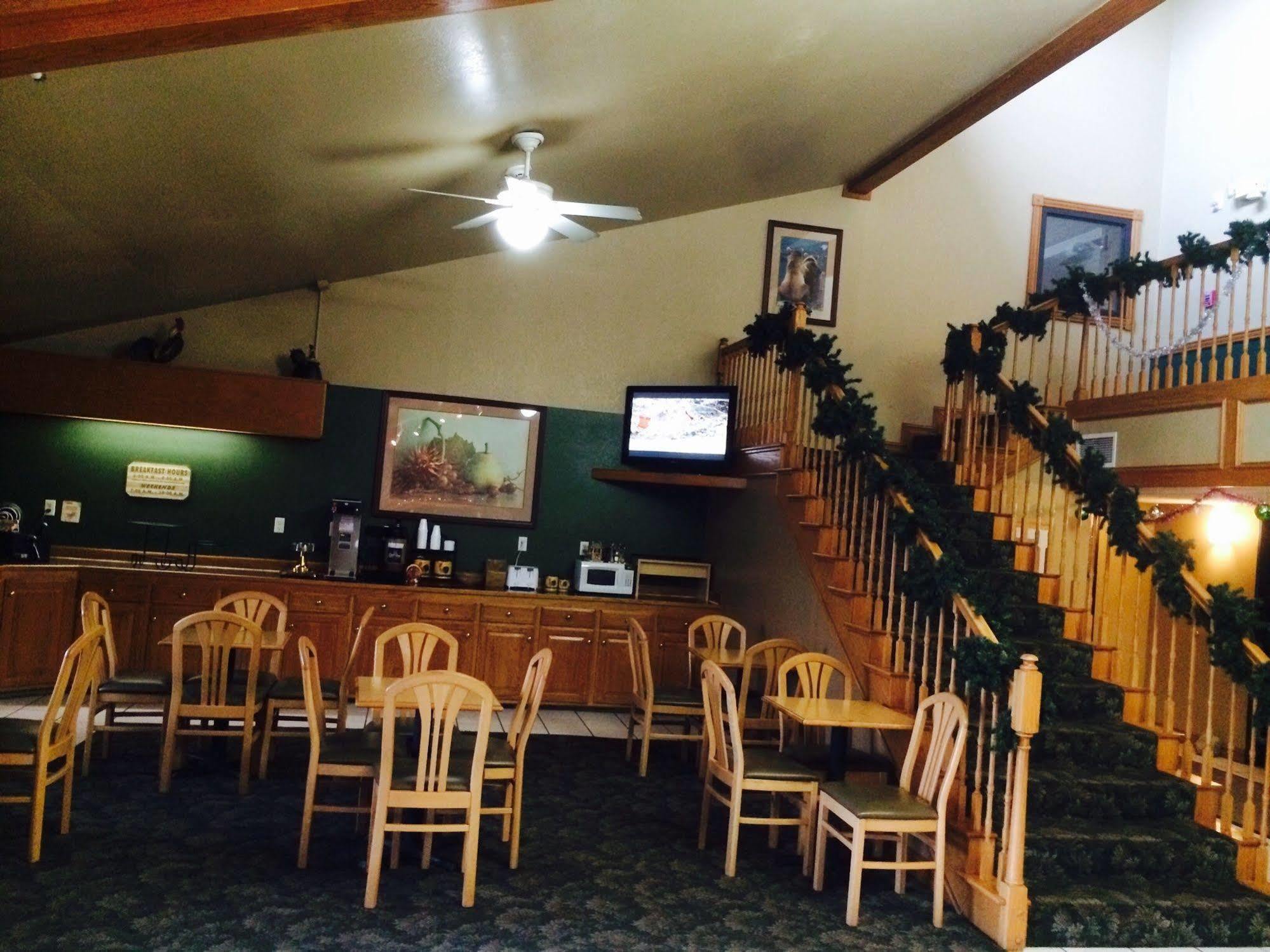 Regency Inn And Suites Stilwell Exterior foto